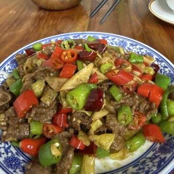 石爆一姐的泡椒牛肉真的很好吃！